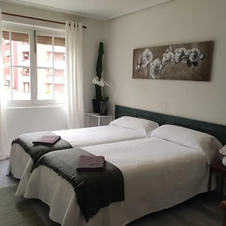 3 Con Parking Apartman *